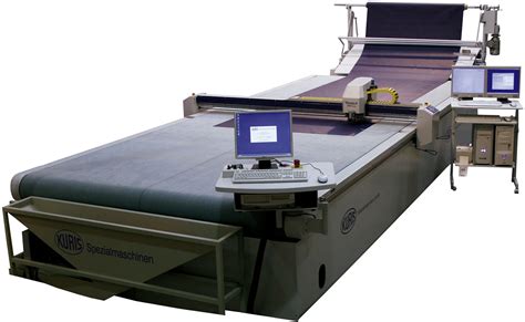 computerized fabric cutting machine